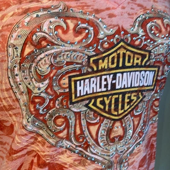 Harley-Davidson Motorcycles Women’s V-Neck Embellished Tee Shirt Size Medium - Picture 4 of 11